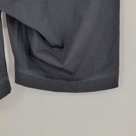 Everlane Women's The Perform Bike Short Size Extra Small Black Lightweight - Picture 11 of 12
